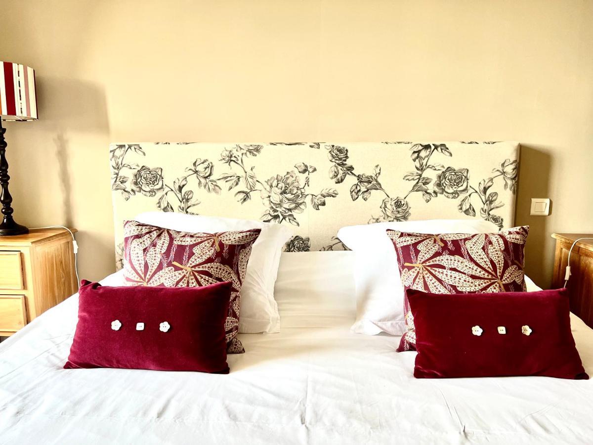 Bed and Breakfast La Girarde Saint-Quentin-de-Caplong Exterior foto