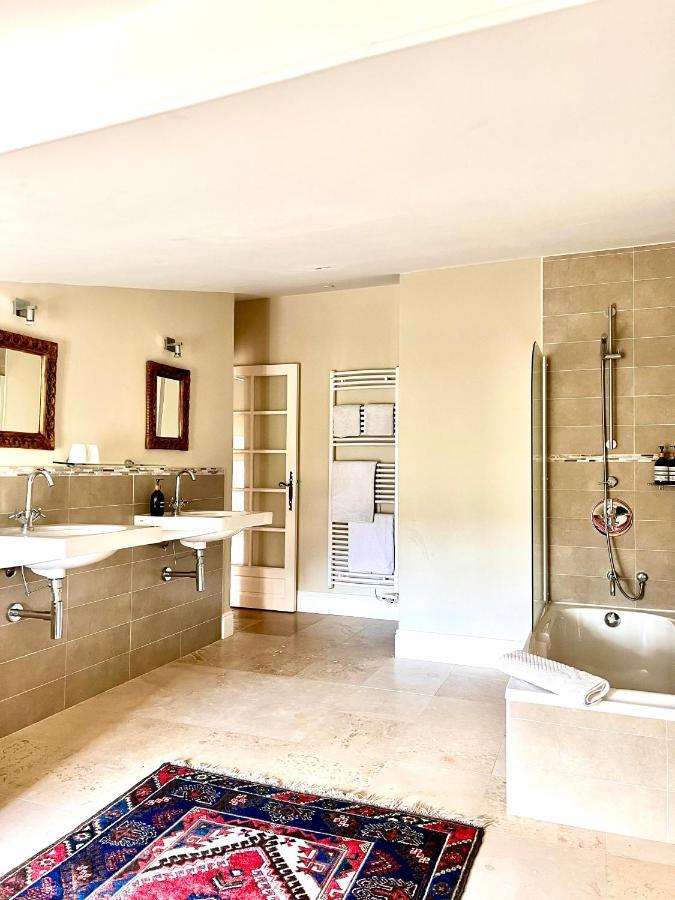 Bed and Breakfast La Girarde Saint-Quentin-de-Caplong Exterior foto